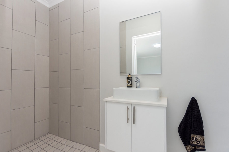 3 Bedroom Property for Sale in Country Club Western Cape